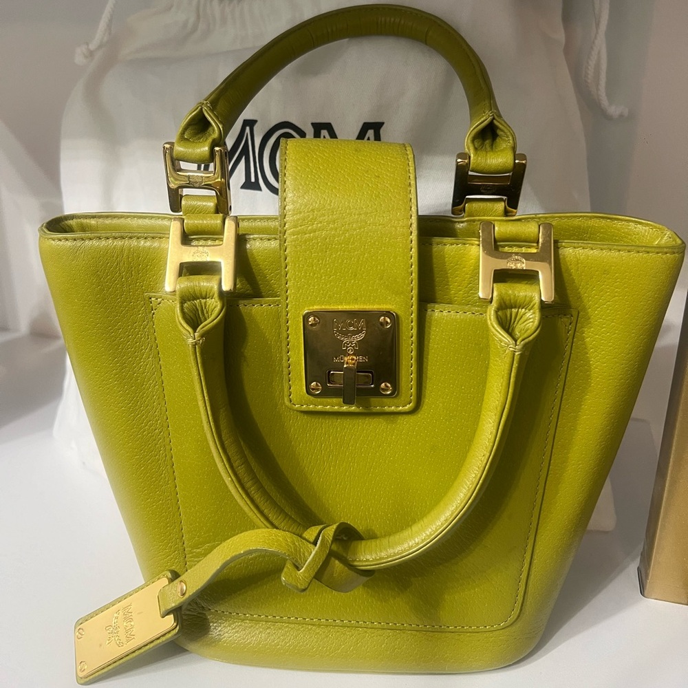 MCM LEATHER TOTE